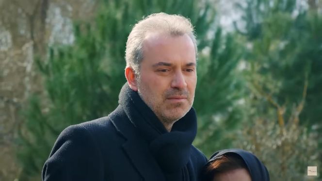 Bliscy na cmentarzu wstrzymają oddech, kiedy matka Elif wybuchnie 