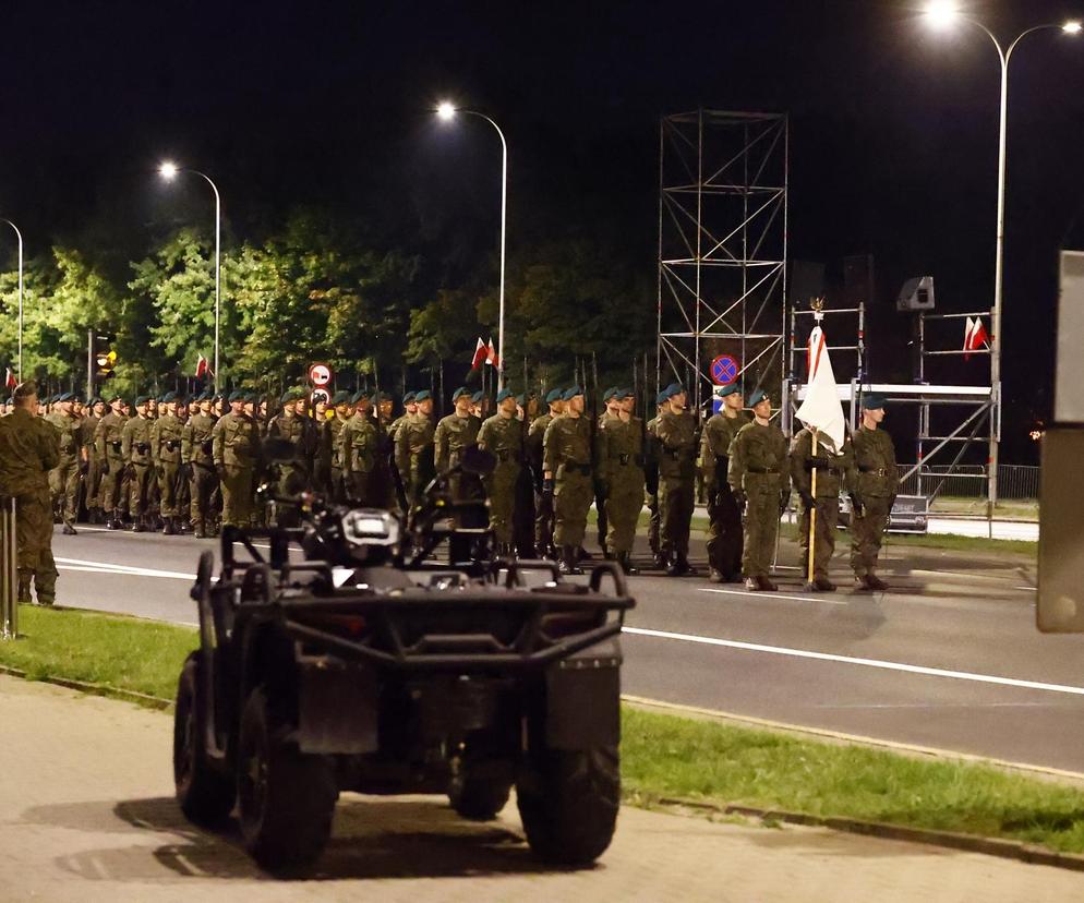 Święto Wojska Polskiego. Wielka defilada w Warszawie. O której się zacznie? [DATA,GODZINA, DOJAZD]