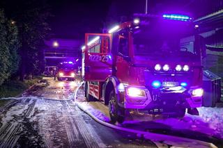 Ogromny pożar w zakładzie produkującym opony w Dębicy! Został już ugaszony 