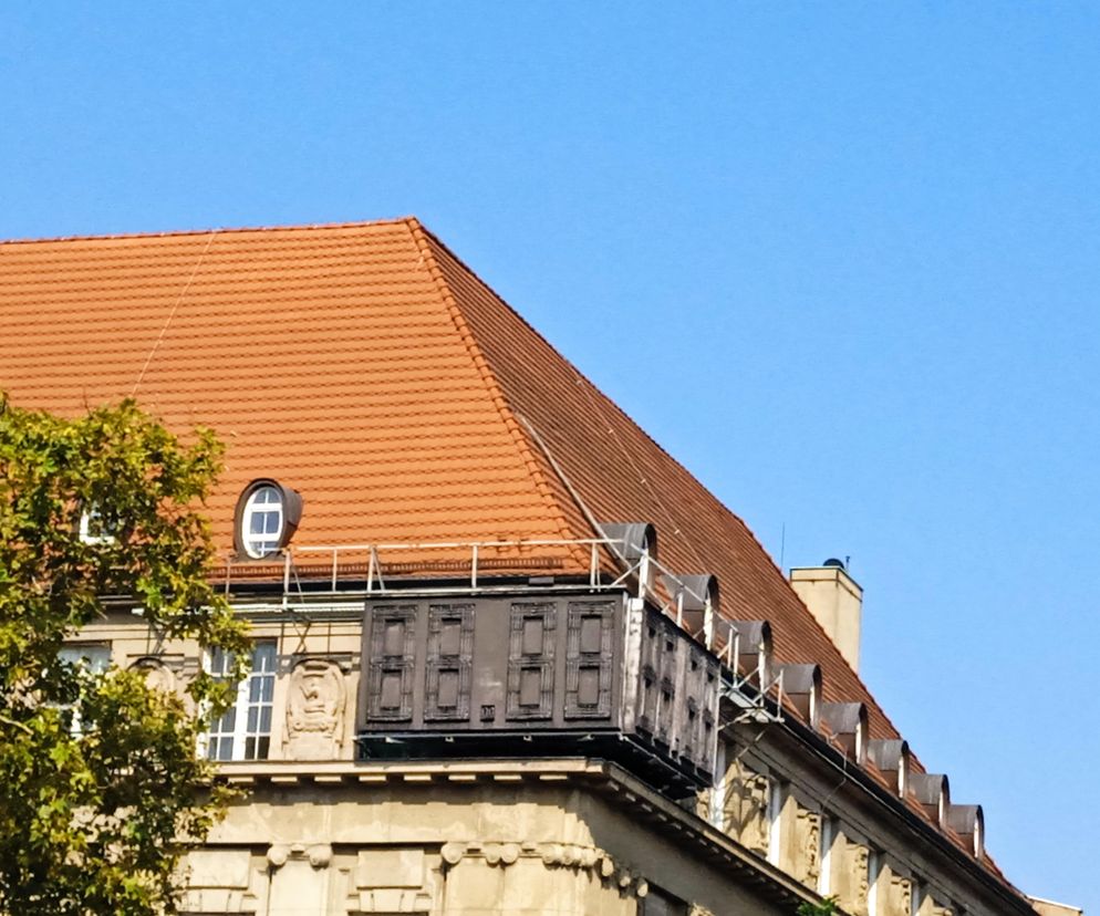 Stary zegar na Placu Wolności w Poznaniu