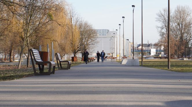 Mieszkańcy Lublina poczuli wiosnę. Na termometrach było ponad 20 stopni! Wiosenna odsłona Parku Ludowego w obiektywie