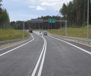 Trwa budowa najważniejszej obwodnicy w woj. podlaskim. Estakada nad Biebrzą robi wrażenie!