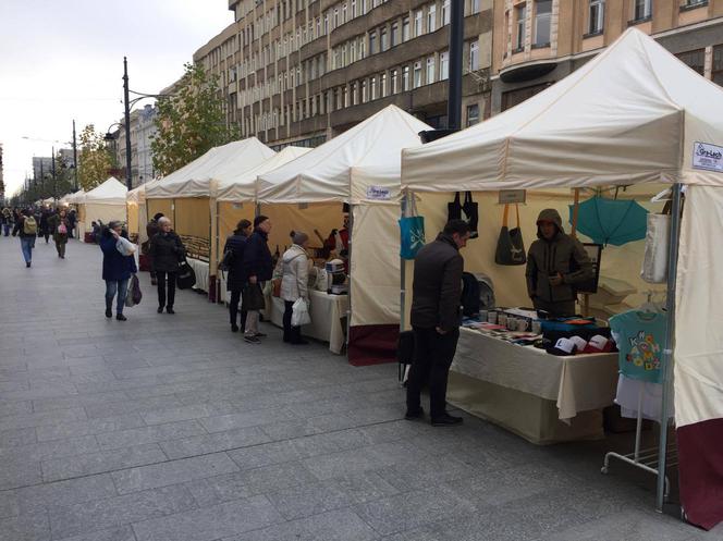 3 Jarmark na ulicy Piotrkowskiej