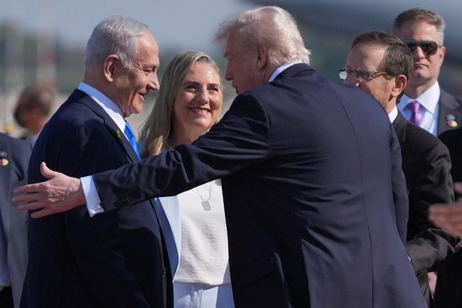 Trump w Tel Awiwie. Hamas wypuszcza kolejnych zakładników