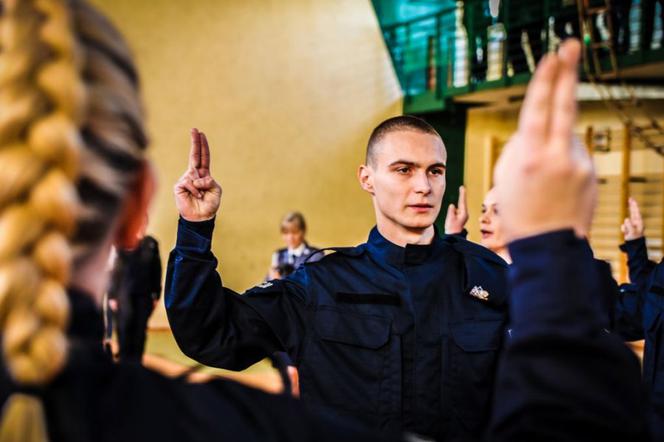 Łódź: Ślubowanie nowych policjantów. Zobacz zdjęcia! [GALERIA]