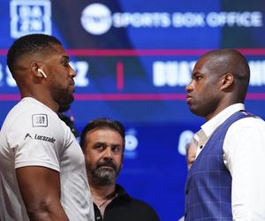 To będzie krwawa bitwa o Anglię! Joshua i Dubois pobili rekord legendarnego Wembley