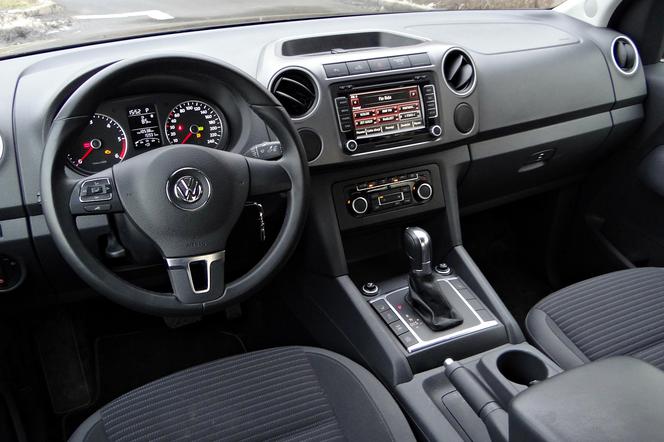 Volkswagen Amarok - deska rozdzielcza