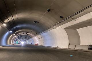 Tunel na Zakopiance jest już gotowy. Kiedy otwarcie tunelu dla kierowców?