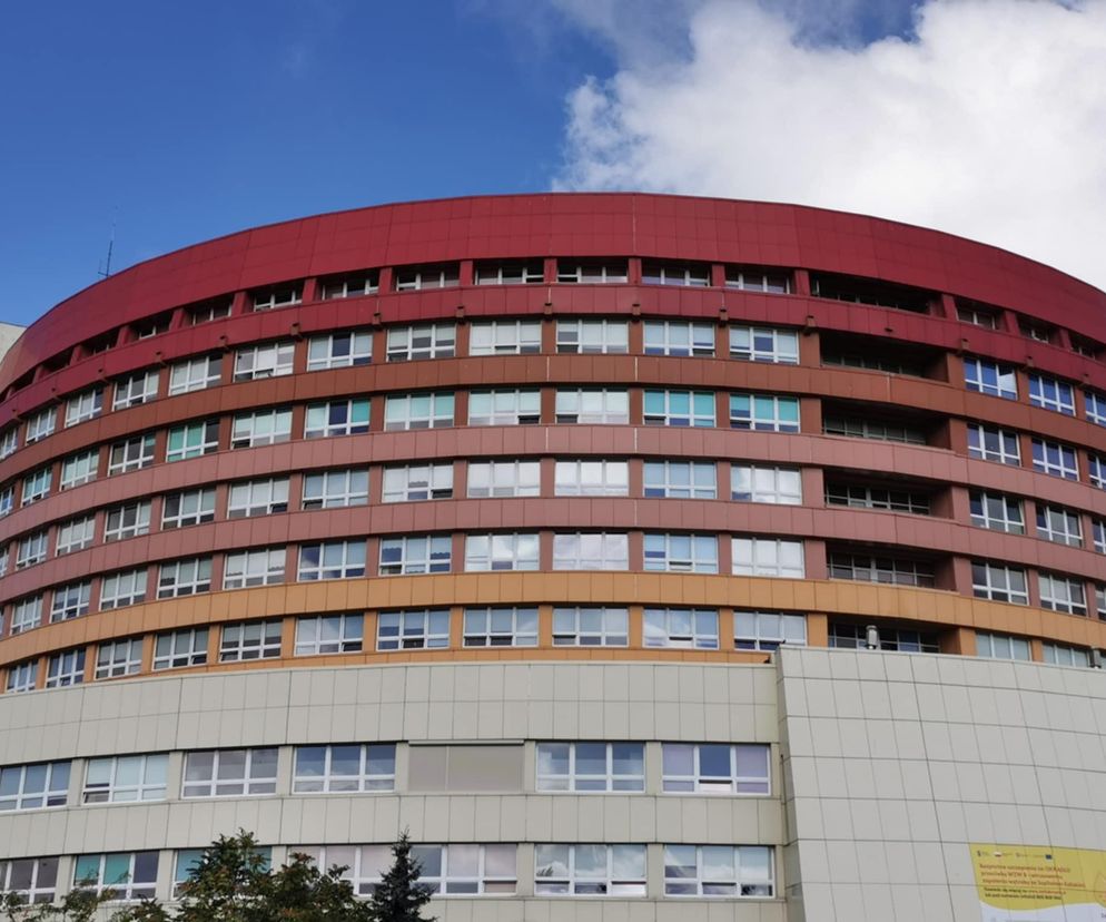 Nieprawidłowości w kaliskim szpitalu? Dyrektor „okrąglaka” nie pojawił się na sesji Rady Miasta 