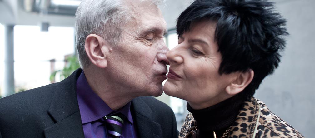 Kochają się, bo są daleko od siebie