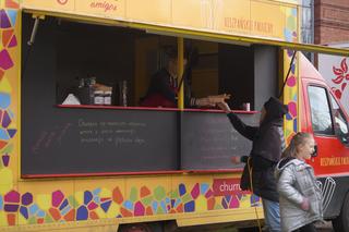 Knajpy na kółkach zaparkowały w Bydgoszczy. Za nami kolejne spotkanie z food truckami [ZDJĘCIA]