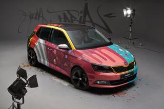 Kolorowa Skoda Fabia Street Art: sztuka na karoserii samochodu - WIDEO