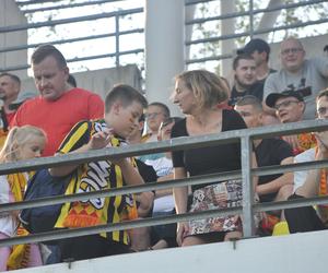 Korona Kielce - Cracovia. Zdjęcia kibiców podczas meczu. 10 sierpnia 2024