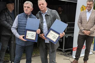 Tablice dla Buśkiewicza i Golloba