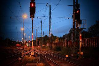 Wszedł pod pociąg jadący z Wiednia. Straszna śmierć 24-latka w Chorzowie Batorym
