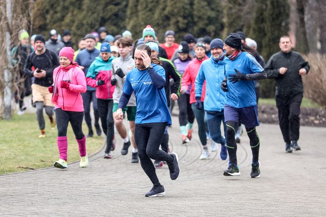 Sobotni parkrun jak zwykle przyciągnął tłumy. To wyjątkowy bieg w samym sercu Katowic ZDJĘCIA