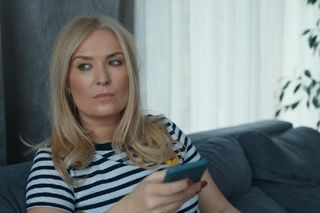 Barwy szczęścia, odcinek 3237. Karolina (Marta Dąbrowska)