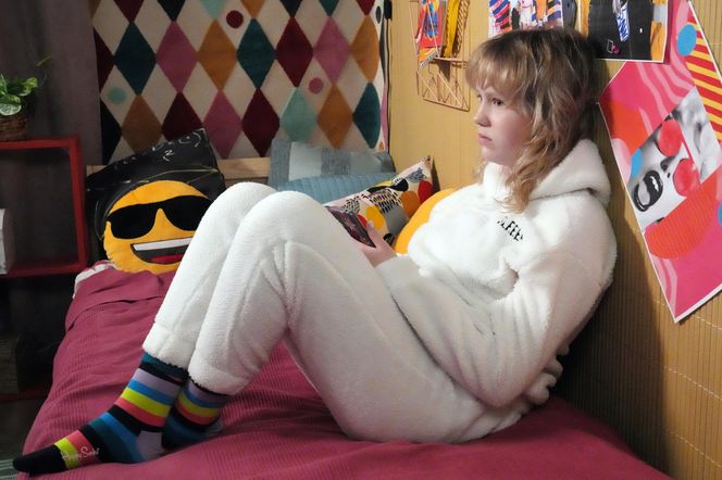 Barwy szczęścia, odcinek 3223: Smutny koniec Emilki! Odwróci się od niej nawet rodzina - ZDJĘCIA