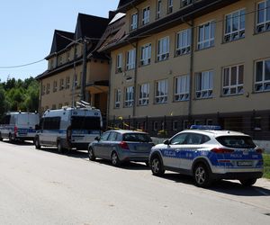 Strzelanina w Starej Wsi. Trwają poszukiwania Tadeusza Dudy