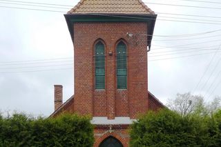 Ta wieś na Mazurach to prawdziwa perła! Poznaj jej niezwykłą historię i zabytki