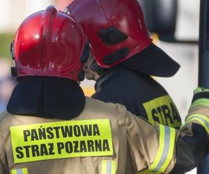 Czy w Żelkowie Kolonii – ulatnia się gaz? Dlaczego stoją tam wozy strażackie?