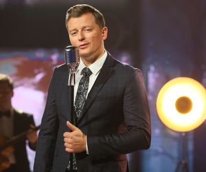 Rafał Brzozowski śpiewa na weselach. Tyle kosztuje jego występ!