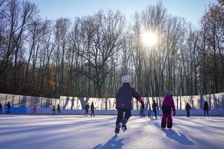 Pierwsza dyskoteka na lodzie w Katowicach