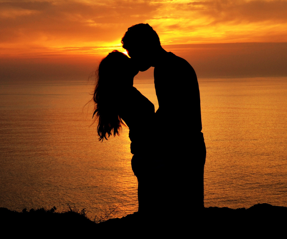 Romantyczna wyspa z nakazem całowania się