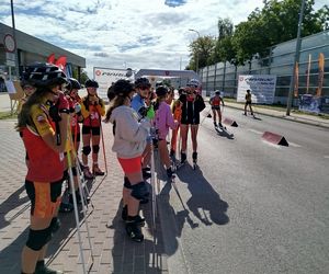 Zawody o Puchar Polski na nartorolkach Marwe Cup 2025 zostały zainaugurowane w Siedlcach