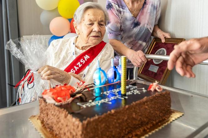 Pomagała partyzantom w czasie II wojny światowej, a teraz świętuje 100. urodziny! Piękny jubileusz pani Weroniki