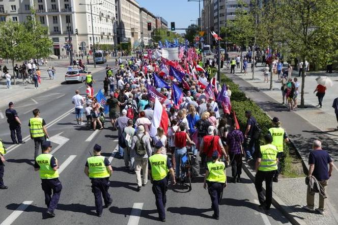 Marsz Lewicy i OZZ z okazji Święta Pracy