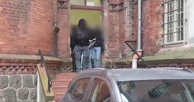 Olsztyn. Atak nożownika na Jarotach - zatrzymanie podejrzanego
