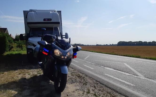 Jechał przechylony i przeładowany 
