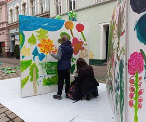 Trwa Noc Muzeów w Lesznie. Od wystawy o praniu i bieliźniarce, przez komiks po żużel