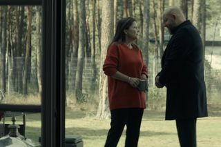 Krew z krwi 3, odc. 1: Carmen Rota-Majewska (Agata Kulesza), Bronek (Szymon Bobrowski)