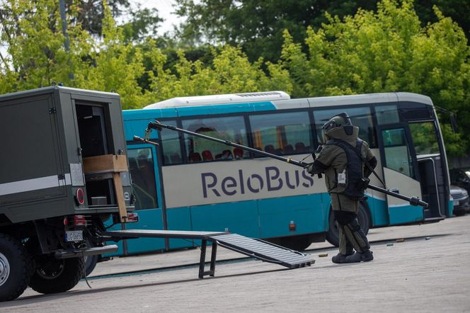 Wybuchy i strzelanina na dworcu autobusowym. Na szczęście, to tylko ćwiczenia