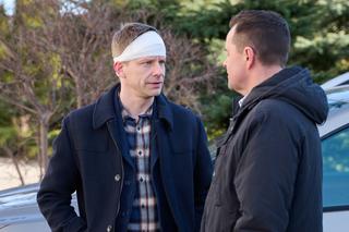 Na Wspólnej, odc. 3642: Robert Tadeusiak (Dariusz Wnuk), Sławek (Mariusz Słupiński)