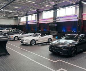 Przyszłość motoryzacji w zasięgu ręki – najnowocześniejszy salon Duda-Cars pod Lesznem już otwarty!
