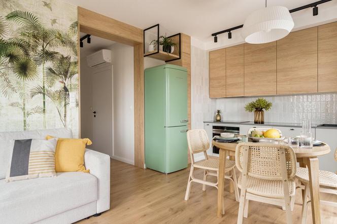 Jak urządzić mieszkanie w stylu urban jungle? To wnętrze jest oryginalne i ponadczasowe. Zobacz zdjęcia