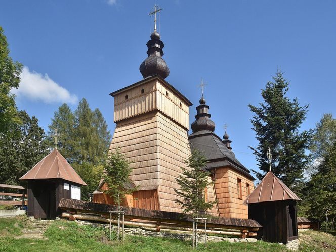 To sławna niewielka wieś w Małopolsce. Kiedyś wyrabiano w niej drewniane zabawki