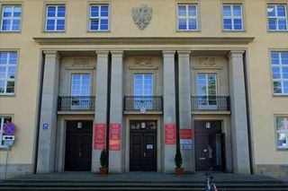 61-latek skazany za molestowanie 12-latki. Matka ofiary też pójdzie siedzieć