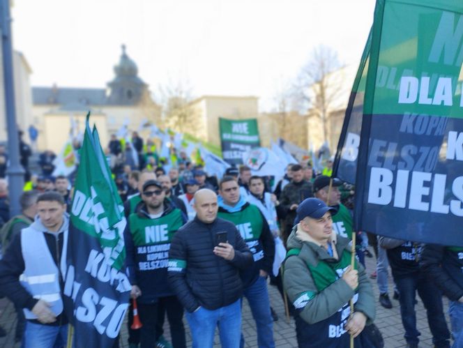 Górnicy protestowali pod ministerstwem przemysłu w Katowicach przeciwko likwidacji KWK Bielszowice