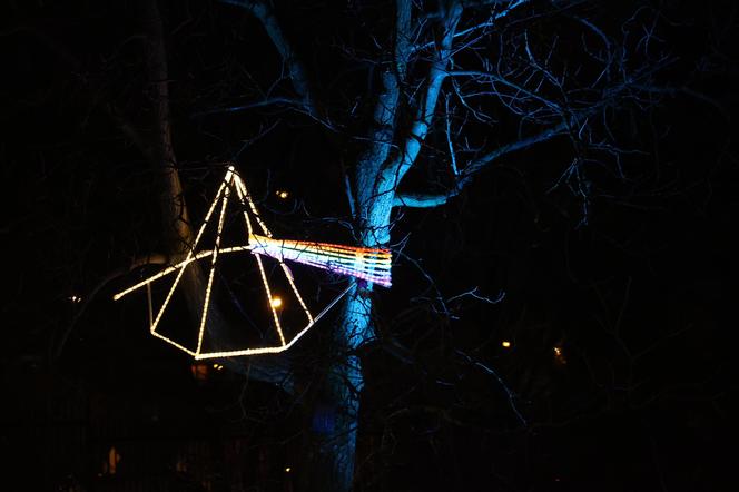 „Historia światła” po raz ostatni. Park iluminacji w Lublinie kończy sezon