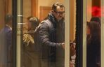 Łukasz Mejza jeździ autobusem