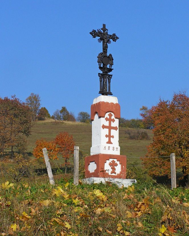 To wyjątkowa wieś na mapie Małopolski. Kiedyś wykuwano w niej przydrożne krzyże