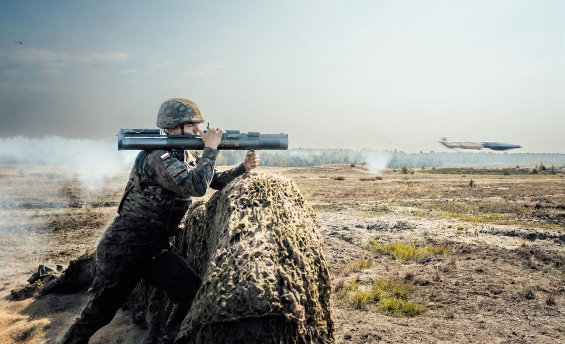 Pierwsze strzelanie z M72