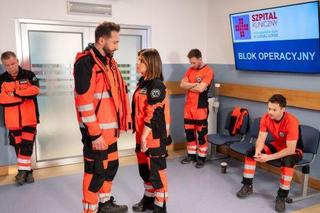 Na sygnale odc. 580. Piotr Strzelecki (Dariusz Wieteska), Nowy (Kamil Wodka), Kuba (Wojciech Zygmunt), Basia (Anna Wysocka), Martyna (Monika Mazur), Zdzisio (Jarosław Gruda)