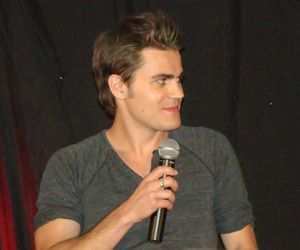 Paul Wesley z Pamiętników wampirów  jest Polakiem!