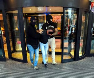 „Słowik” znowu za kratami! Gangster zatrzymany za wymuszenie haraczu w Warszawie