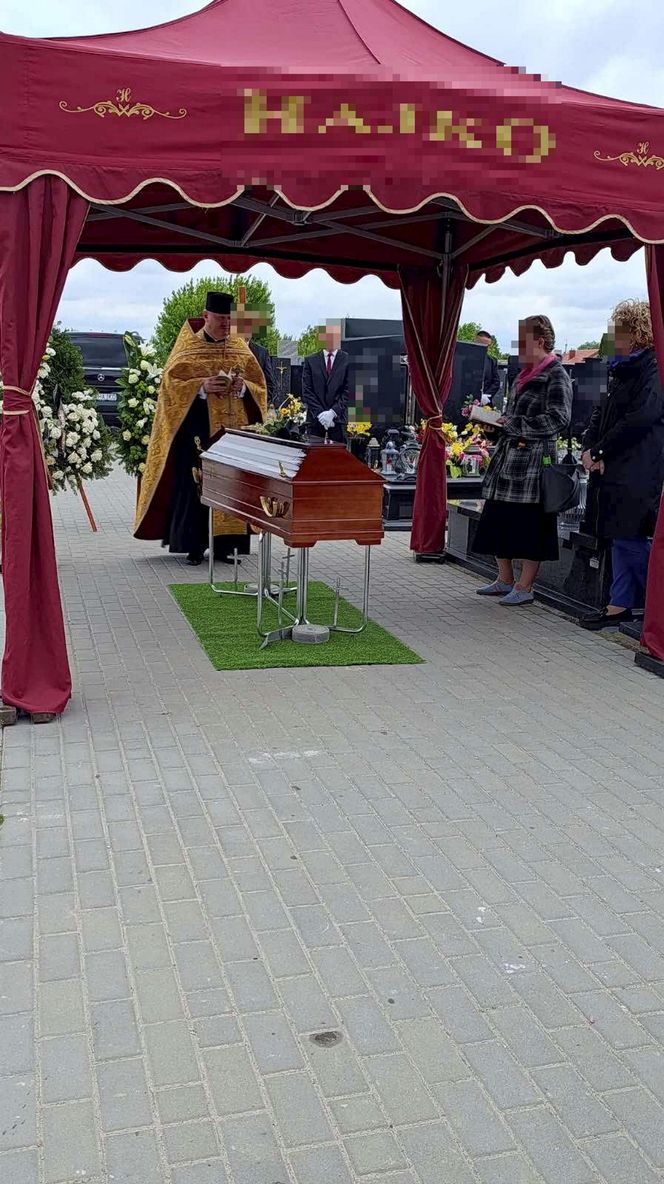 Pogrzeb pana Mikołaja z Siedlec. Do końca szukał rodziny dla 9-letniego syna. "Spełniłem swoje marzenie"